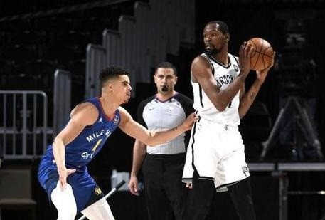  布伦森末节发威尼克斯逆转篮网斩获重要胜利