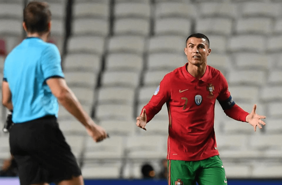  狼队锋线哑火主场不敌中下游球队